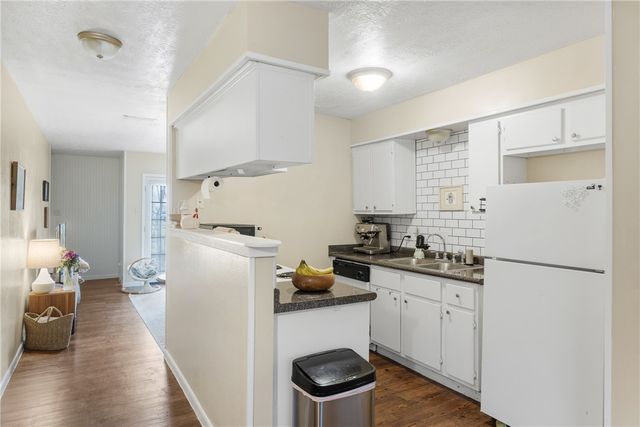 1400 Summit Street A, College Station, TX 77845