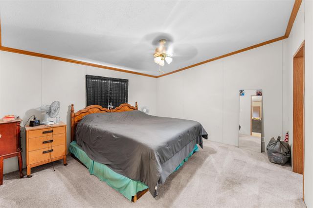 616 Willis Ave, Salina, KS 67401