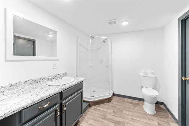 616 Willis Ave, Salina, KS 67401