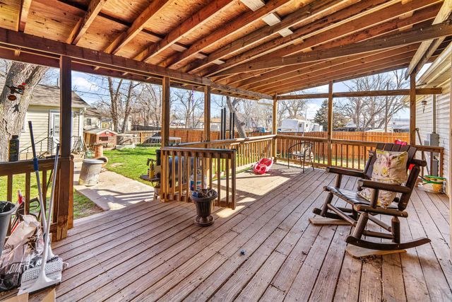 616 Willis Ave, Salina, KS 67401