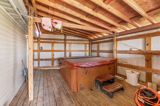 616 Willis Ave, Salina, KS 67401