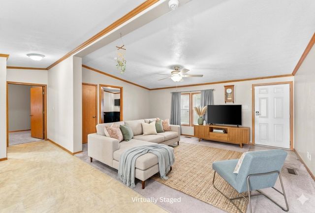 616 Willis Ave, Salina, KS 67401