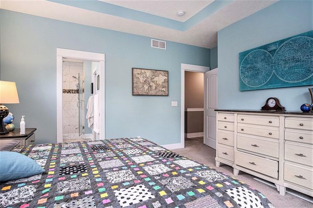 4330 Oak Timbers Drive, Grand Rapids, MI 49525