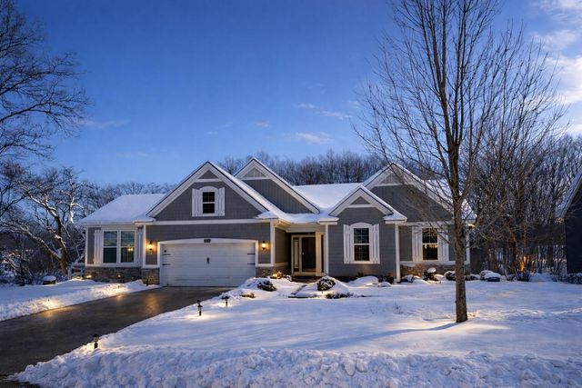 4330 Oak Timbers Drive, Grand Rapids, MI 49525