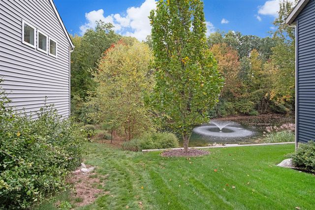 4330 Oak Timbers Drive, Grand Rapids, MI 49525