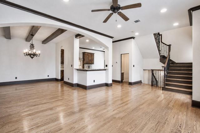 1241 W 24th Street C, Houston, TX 77008