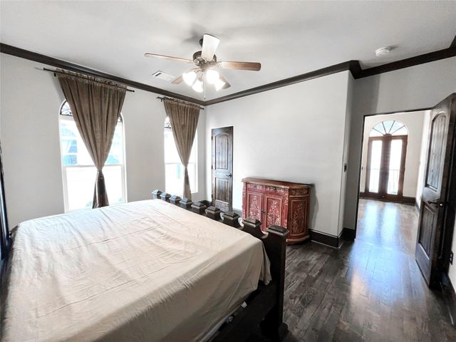 1241 W 24th Street C, Houston, TX 77008