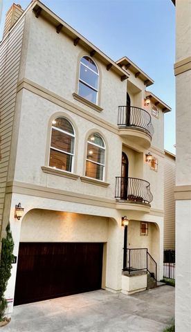 1241 W 24th Street C, Houston, TX 77008