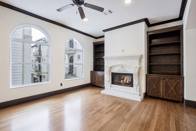 1241 W 24th Street C, Houston, TX 77008