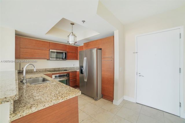 2681 N Flamingo Road 1906S, Sunrise, FL 33323
