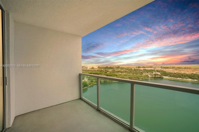 2681 N Flamingo Road 1906S, Sunrise, FL 33323