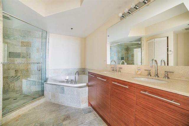2681 N Flamingo Road 1906S, Sunrise, FL 33323