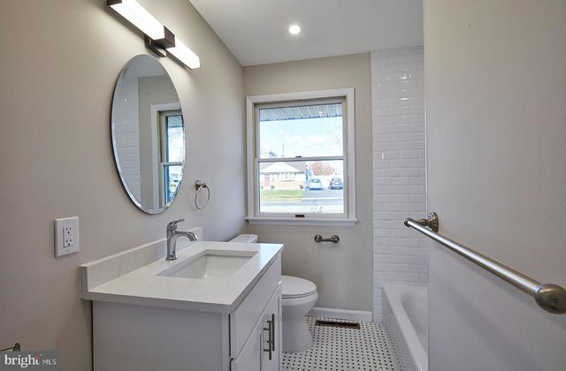 2727 BERWYN RD, Bensalem, PA 19020