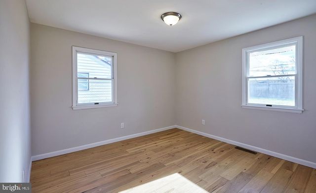 2727 BERWYN RD, Bensalem, PA 19020