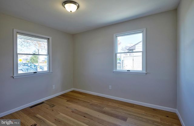 2727 BERWYN RD, Bensalem, PA 19020