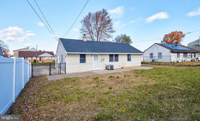 2727 BERWYN RD, Bensalem, PA 19020