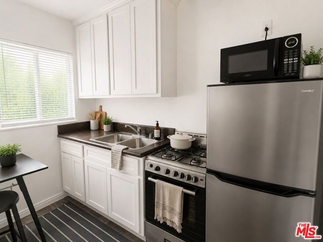 2666 Orchard Avenue 2668, Los Angeles, CA 90007