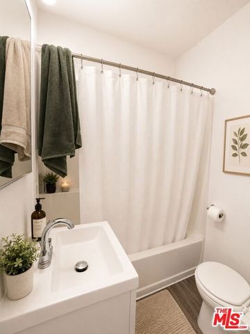 2666 Orchard Avenue 2668, Los Angeles, CA 90007