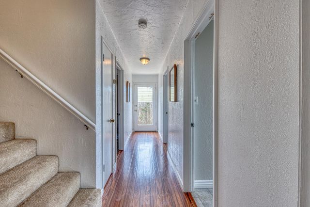 16985 Forrest Lane B, Royal Oaks, CA 95076