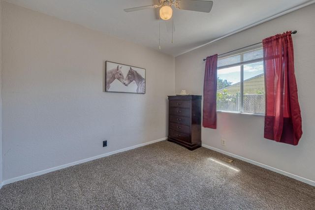 16985 Forrest Lane B, Royal Oaks, CA 95076