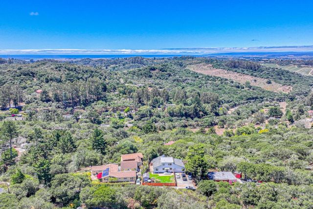 16985 Forrest Lane B, Royal Oaks, CA 95076