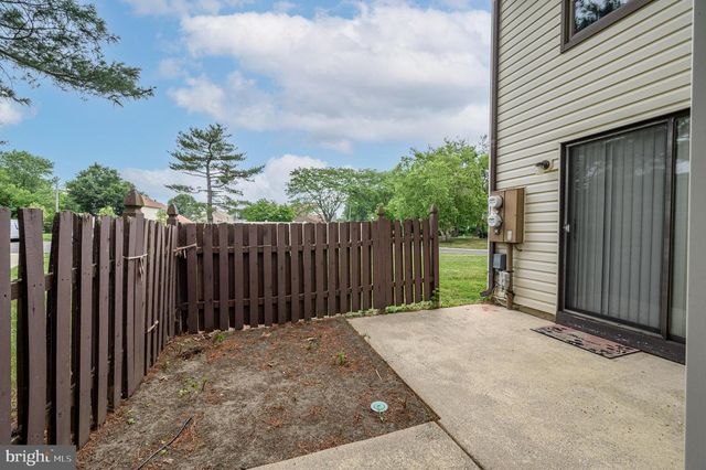 38-A E DAISY LN, Mount Laurel, NJ 08054