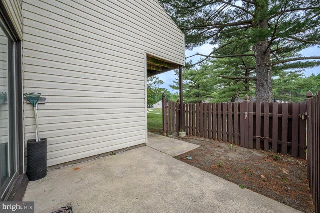 38-A E DAISY LN, Mount Laurel, NJ 08054