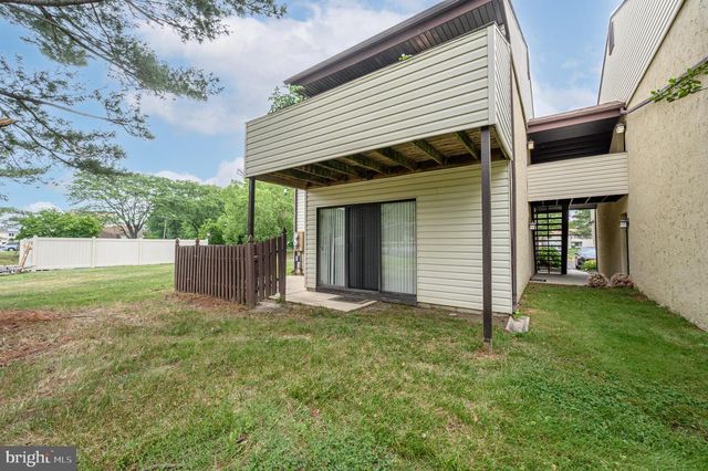 38-A E DAISY LN, Mount Laurel, NJ 08054