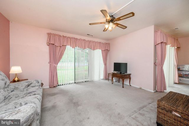 38-A E DAISY LN, Mount Laurel, NJ 08054