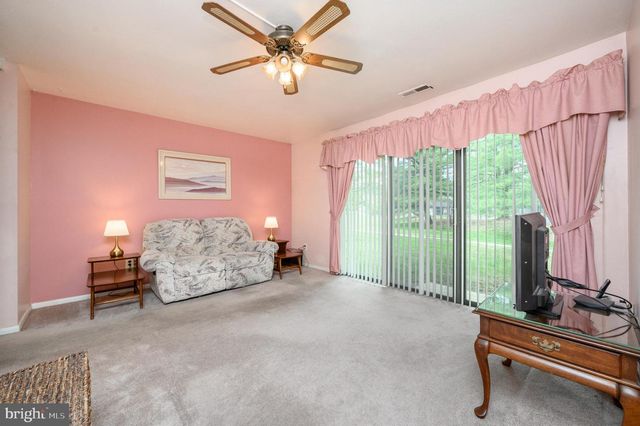 38-A E DAISY LN, Mount Laurel, NJ 08054