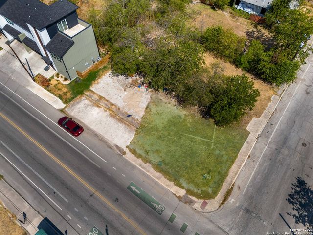 727 IOWA ST, San Antonio, TX 78203