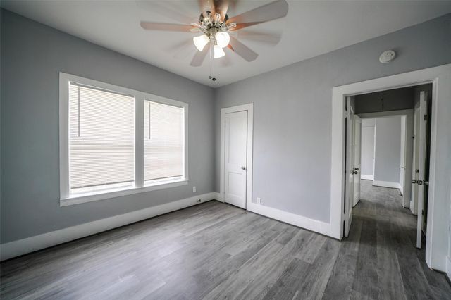 1111 Wooding Street, Houston, TX 77011