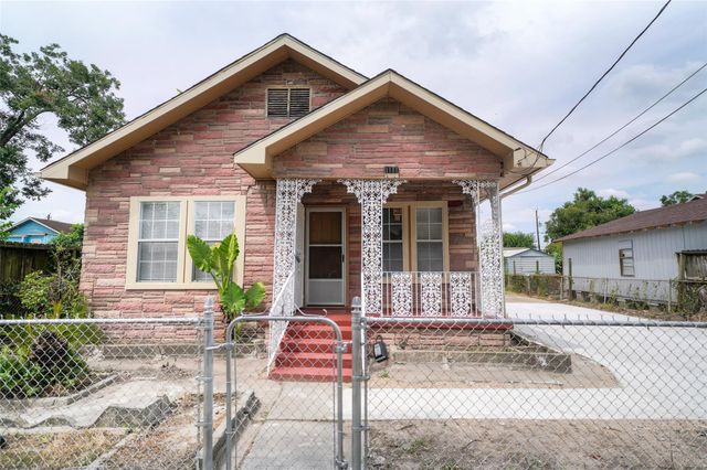 1111 Wooding Street, Houston, TX 77011
