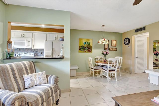 5300 Washington St G127, Hollywood, FL 33021