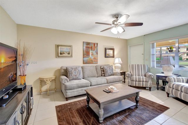 5300 Washington St G127, Hollywood, FL 33021