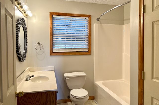 5145 Blackjack Rd, Franklin, KY 42134