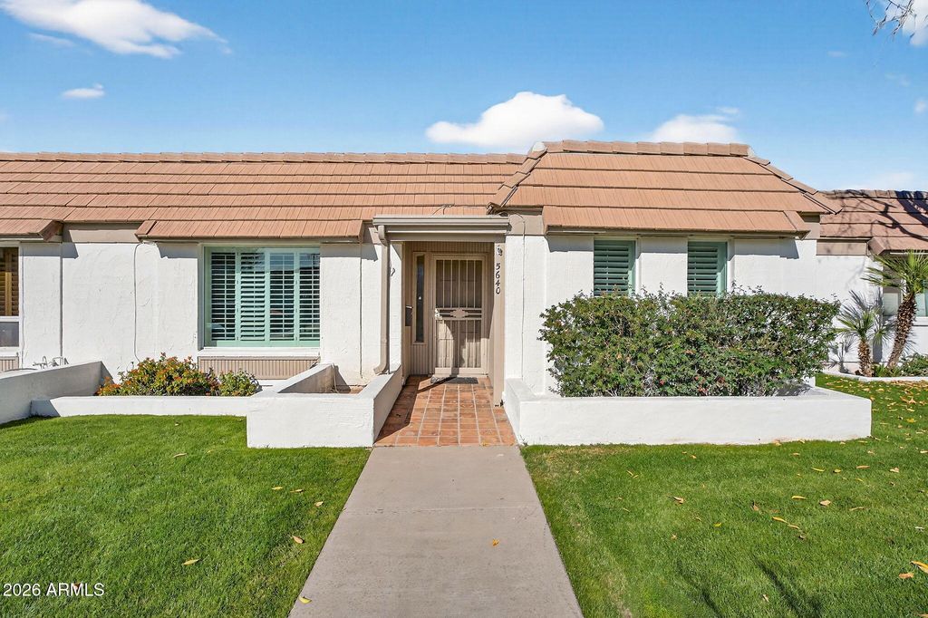 Image 1 of property listing at 5640 N 12TH Street, Phoenix, AZ 85014