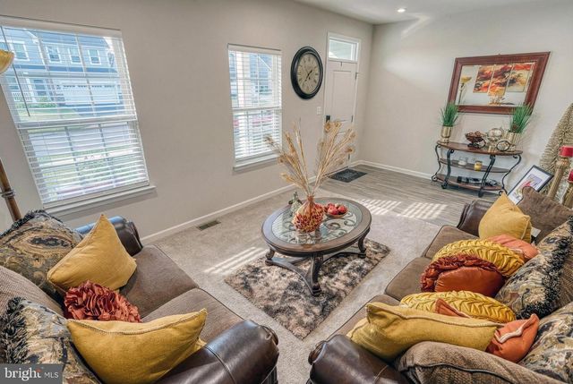 207 CHADSWORTH WAY, York, PA 17402