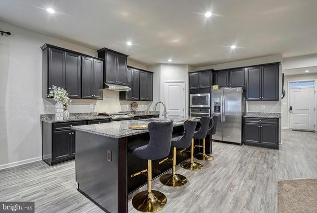 207 CHADSWORTH WAY, York, PA 17402