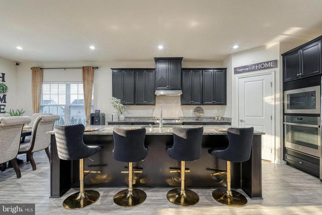 207 CHADSWORTH WAY, York, PA 17402