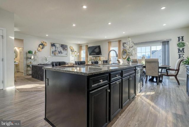 207 CHADSWORTH WAY, York, PA 17402