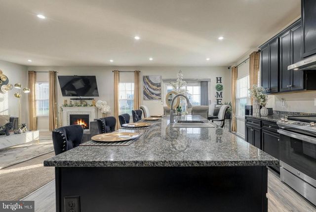 207 CHADSWORTH WAY, York, PA 17402