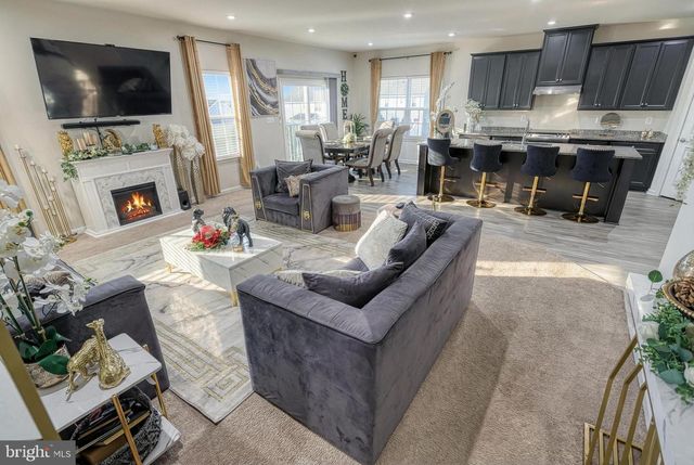 207 CHADSWORTH WAY, York, PA 17402