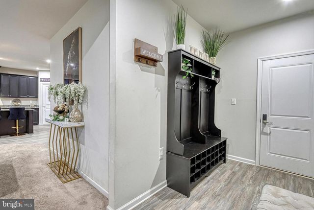 207 CHADSWORTH WAY, York, PA 17402