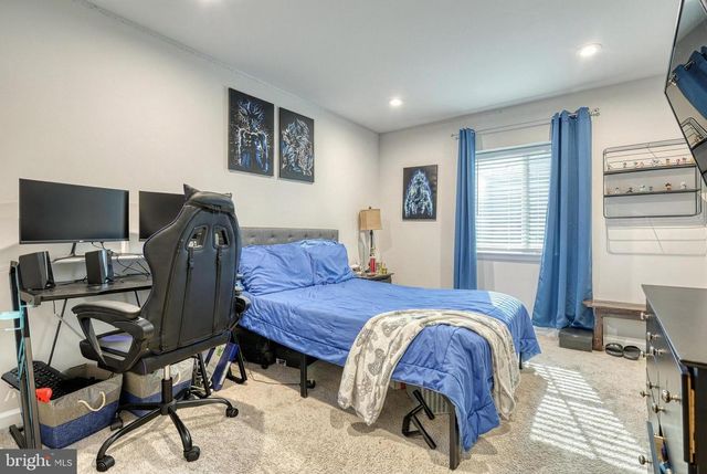 207 CHADSWORTH WAY, York, PA 17402