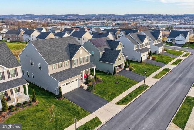 207 CHADSWORTH WAY, York, PA 17402