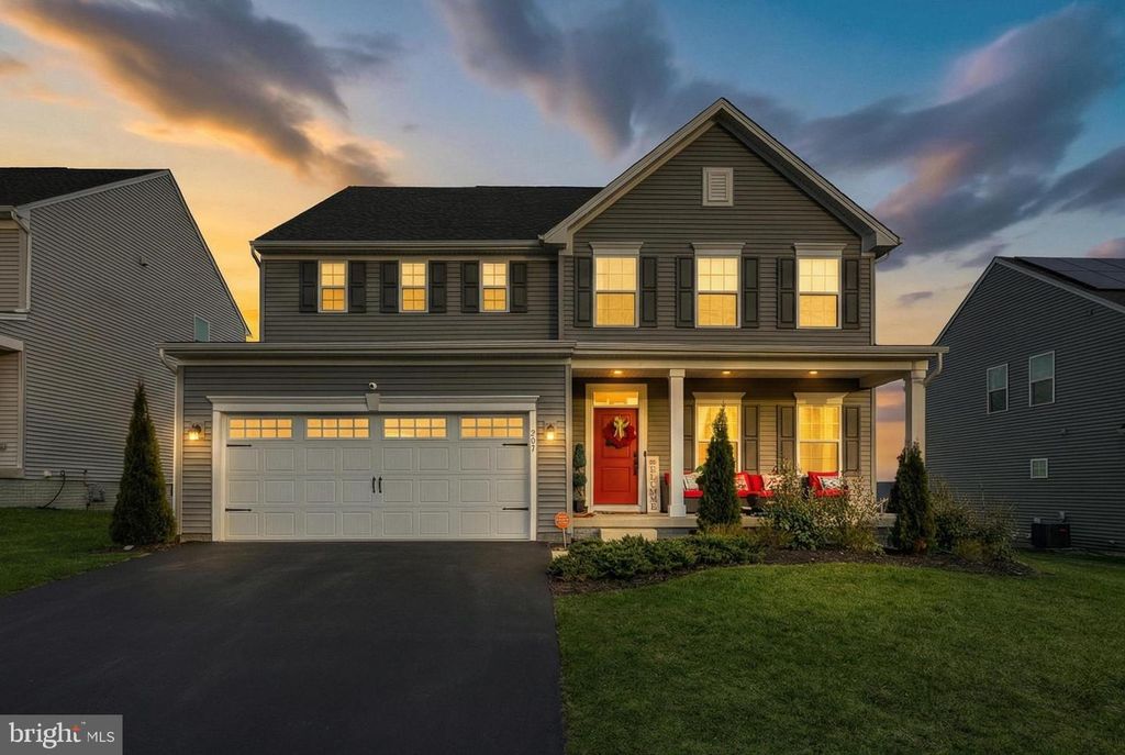 207 CHADSWORTH WAY, York, PA 17402