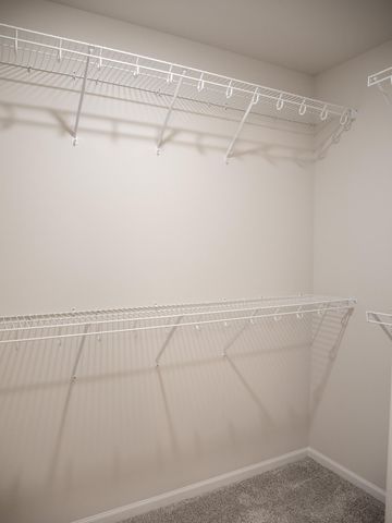 6704 Meadow View Drive S, Fargo, ND 58104