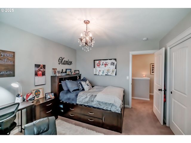 2412 Ne SUMMIT Dr, Albany, OR 97321