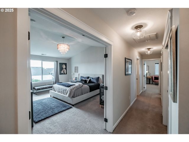 2412 Ne SUMMIT Dr, Albany, OR 97321